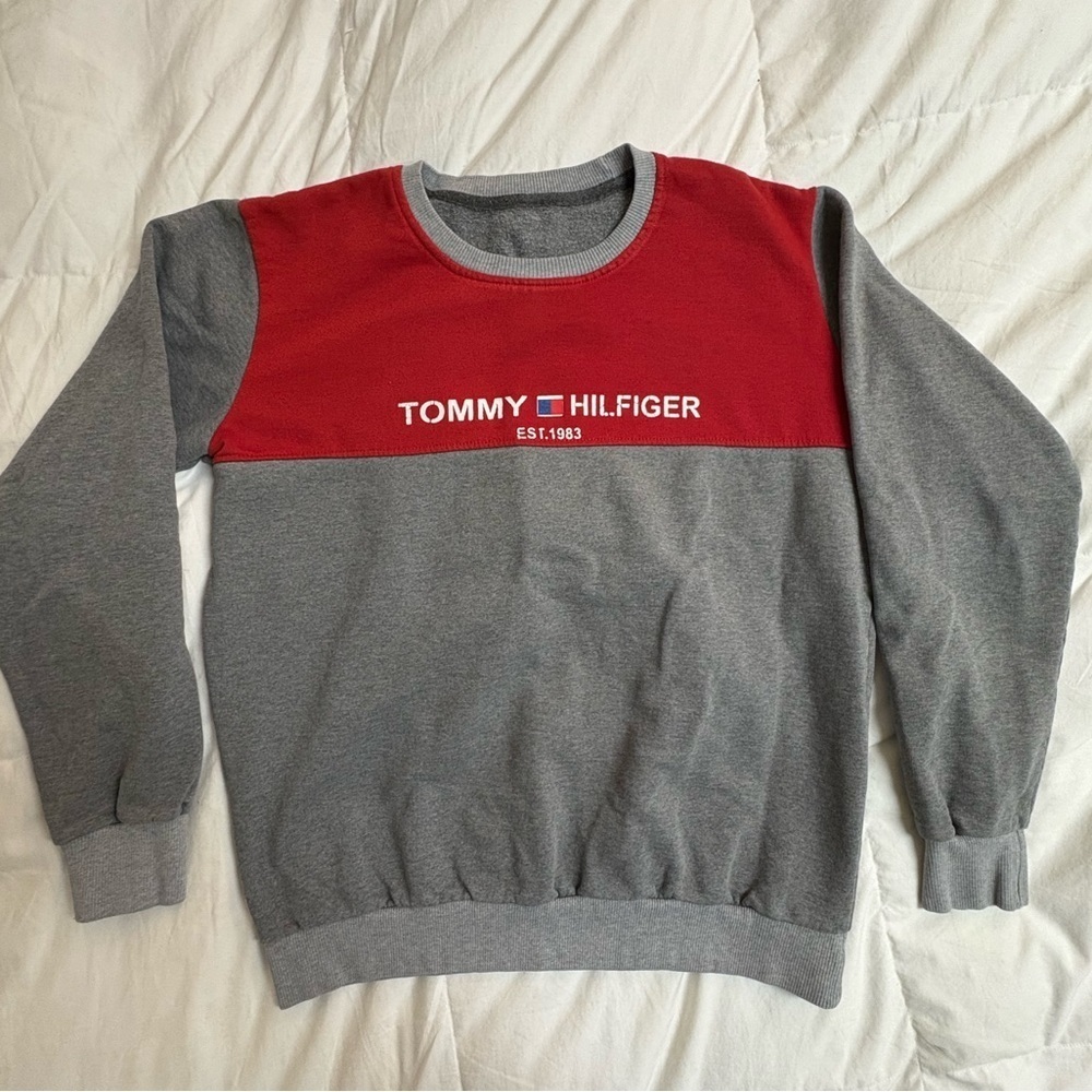 Tommy Hilfiger Womens Large Crewneck Sweatshirt 90s Long Sleeve Vintage